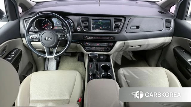 Kia The New Carnival id 3937175 из Кореи 17