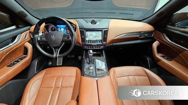 Maserati Levante id 3843624 из Кореи 17