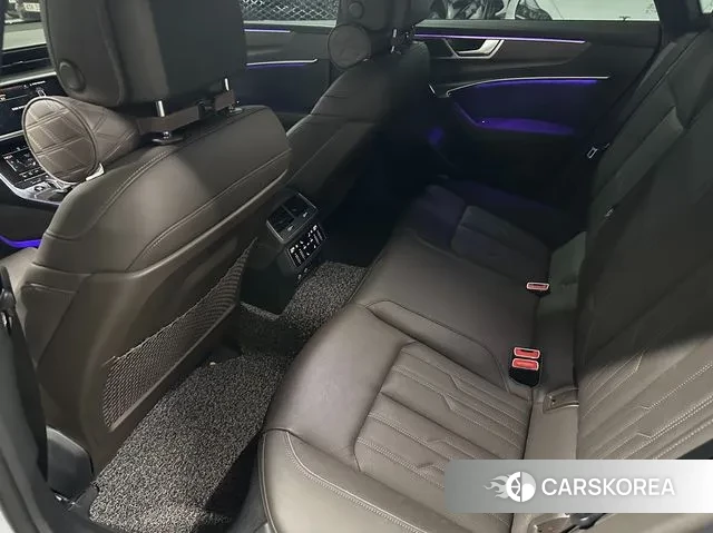 Audi A7 (4K) id 3694823 из Кореи 8