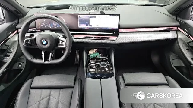 BMW 5 Series (G60) id 3415270 из Кореи 17