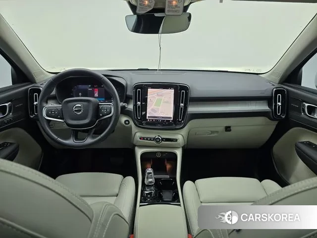 Volvo XC40 id 3775892 из Кореи 17