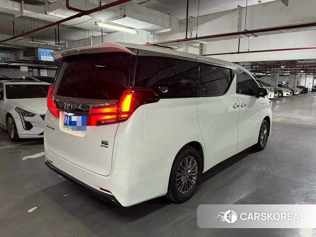 Toyota Elfa id 4299815 из Китая 7