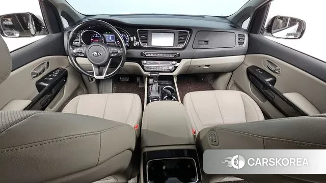 Kia The New Carnival id 3391323 из Кореи 17