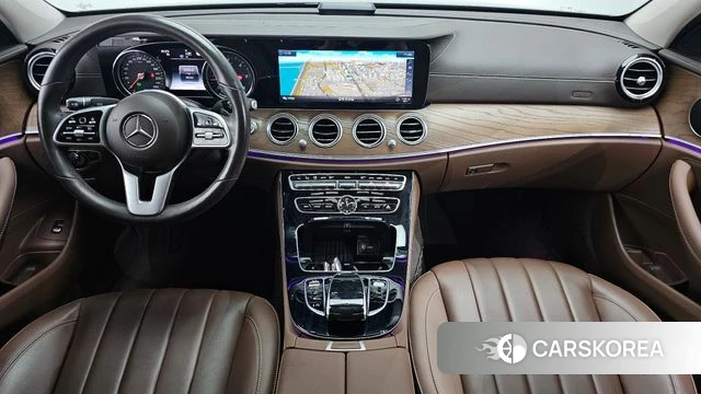 Mercedes-Benz E-Class W213 id 4594978 из Кореи 32