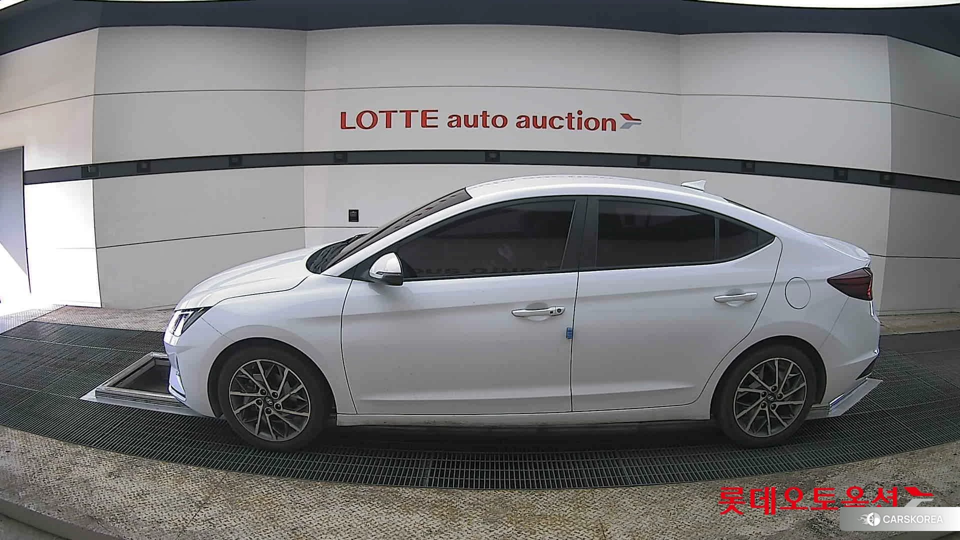 Hyundai Avante id 3882049 из Кореи 34