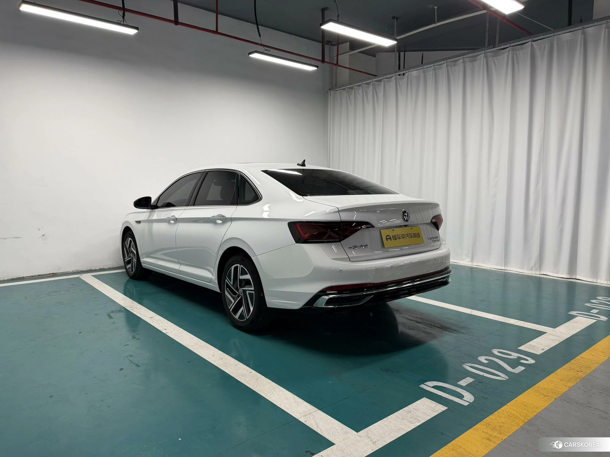 Volkswagen Sagitar id 4461991 из Китая 17