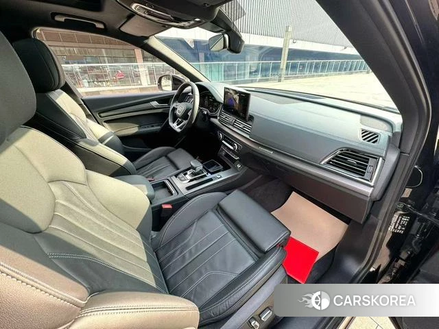 Audi Q5L id 4278447 из Китая 7