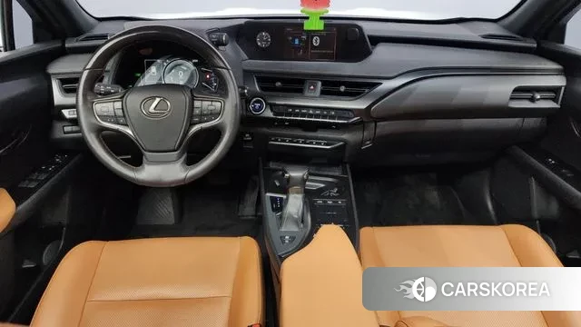 Lexus UX250h id 3593135 из Кореи 17