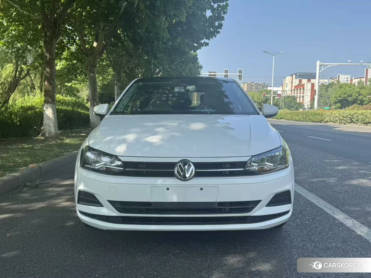 Volkswagen Polo id 4452343 из Китая 8
