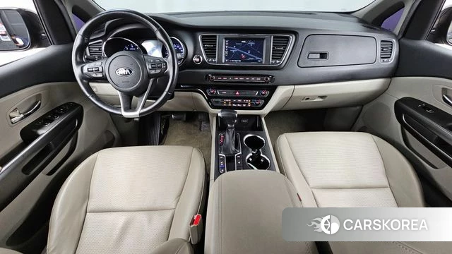 Kia The New Carnival id 4672774 из Кореи 17