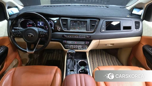 Kia The New Carnival id 4684275 из Кореи 17