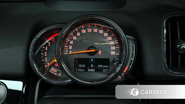 Mini Cooper D Countryman id 3879961 из Кореи 17