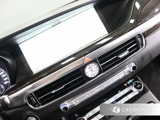 Genesis G90 id 4724236 из Кореи 17