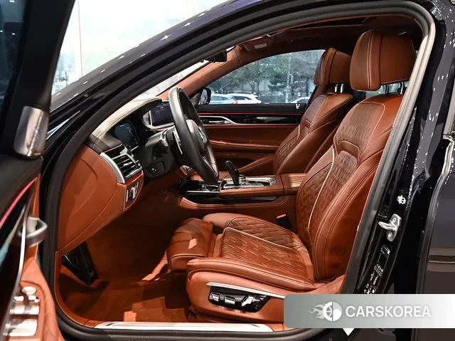 BMW 7 Series (G11) id 3407836 из Кореи 12