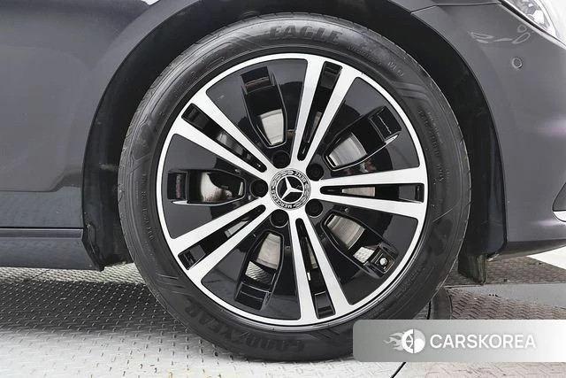 Mercedes-Benz E-Class W213 id 4309927 из Кореи 17