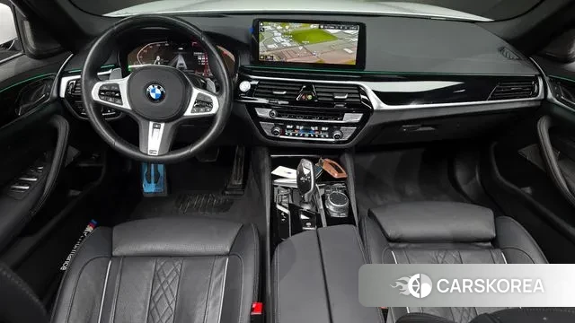 BMW 5 Series (G30) id 3597892 из Кореи 17