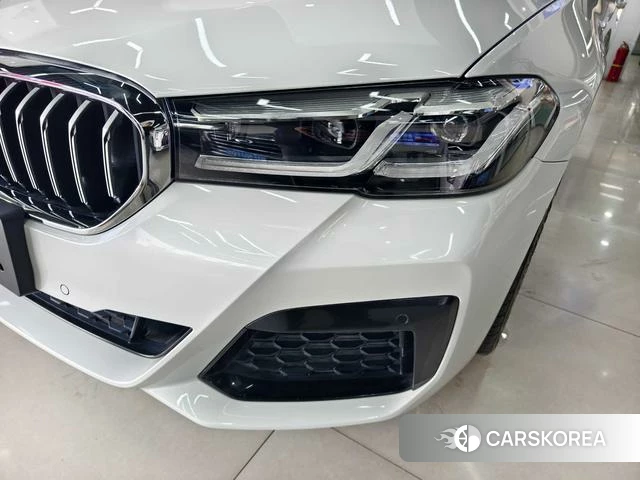 BMW 5 series PHEV id 4261202 из Китая 15