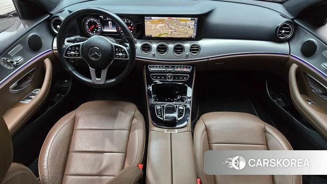 Mercedes-Benz E-Class W213 id 4672646 из Кореи 31
