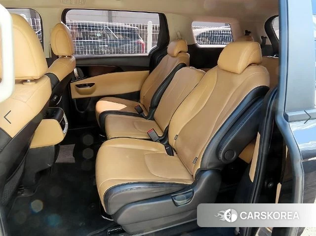 Kia Carnival 4th generation id 4262731 из Кореи 17