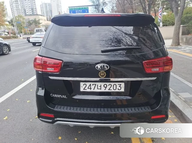 Kia The New Carnival id 3399254 из Кореи 17