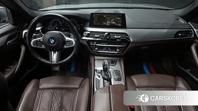 BMW 5 Series (G30) id 3612428 из Кореи 17