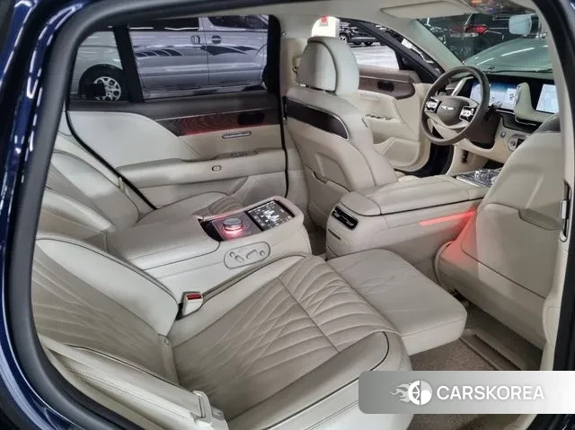 Genesis G90 (RS4) id 3300707 из Кореи 10