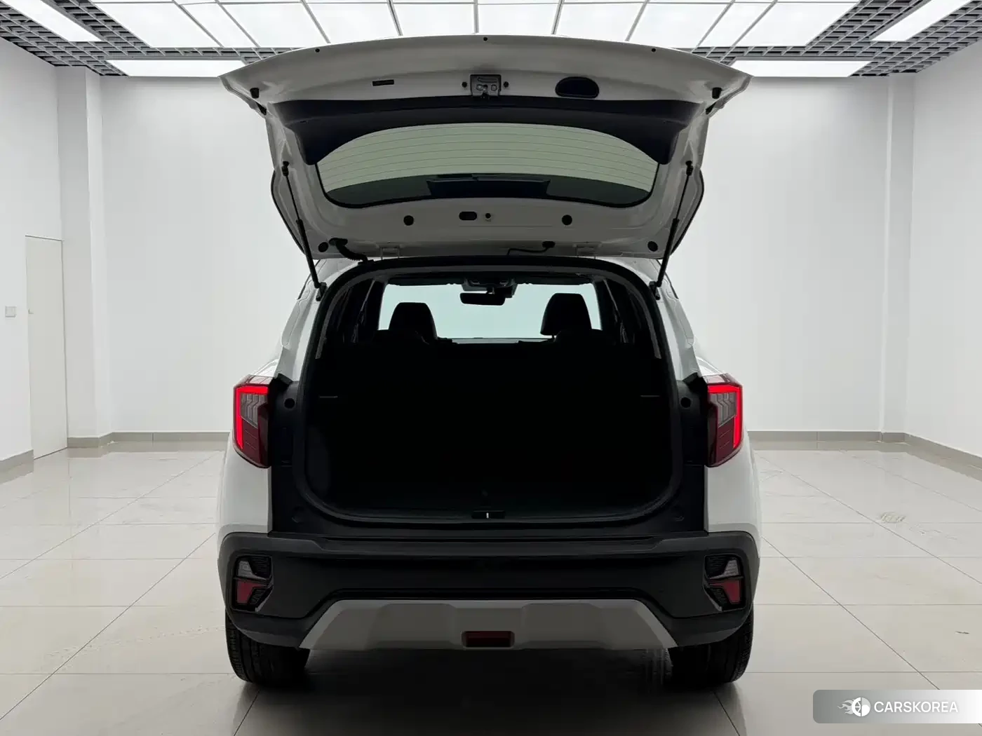 Kia Seltos id 4553853 из Китая 12