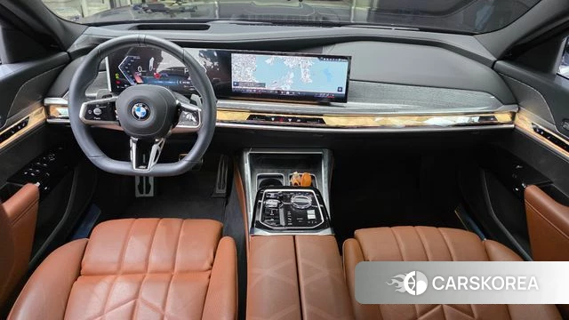 BMW 7 Series (G70) id 4487947 из Кореи 30