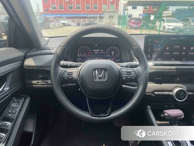 Honda Accord id 4190344 из Китая 13