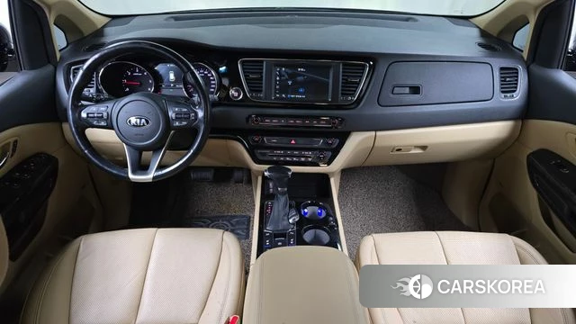 Kia The New Carnival id 3845447 из Кореи 17