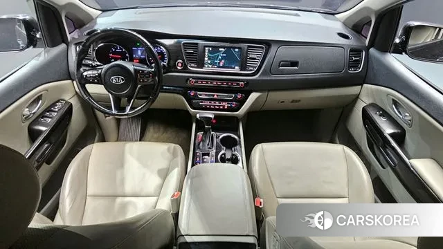 Kia The New Carnival id 3573595 из Кореи 17