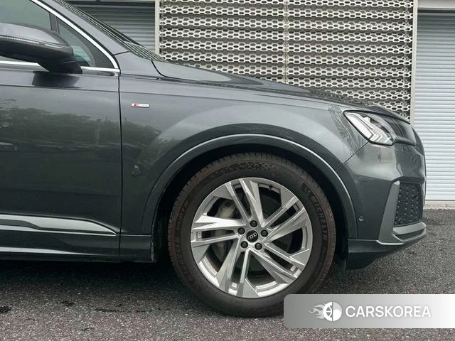 Audi Q7 id 4275968 из Китая 14