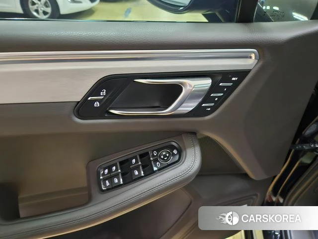 Porsche Macan id 4835634 из Кореи 15