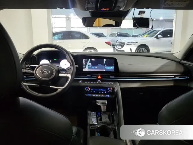 Hyundai Avante (CN7) id 3016772 из Кореи 17