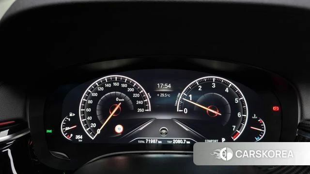 BMW 5 Series (G30) id 4667477 из Кореи 28