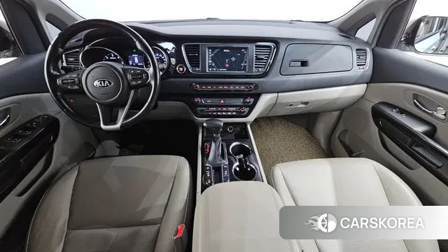 Kia The New Carnival id 3434675 из Кореи 17