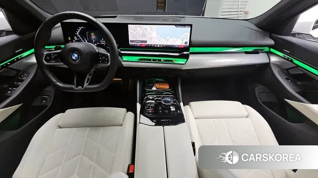 BMW 5 Series (G60) id 3614452 из Кореи 17