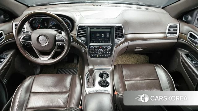 Jeep Grand Cherokee id 4351166 из Кореи 17