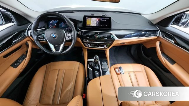 BMW 5 Series (G30) id 3873085 из Кореи 17