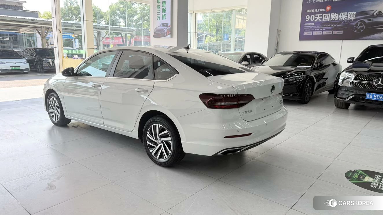 Volkswagen Lavida id 4455549 из Китая 9