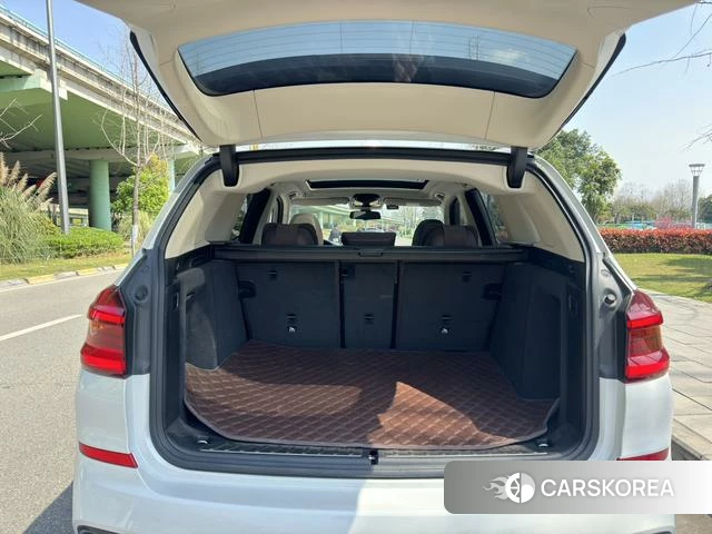 BMW X3 id 4215111 из Китая 17