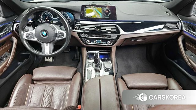 BMW 5 Series (G30) id 3911931 из Кореи 17