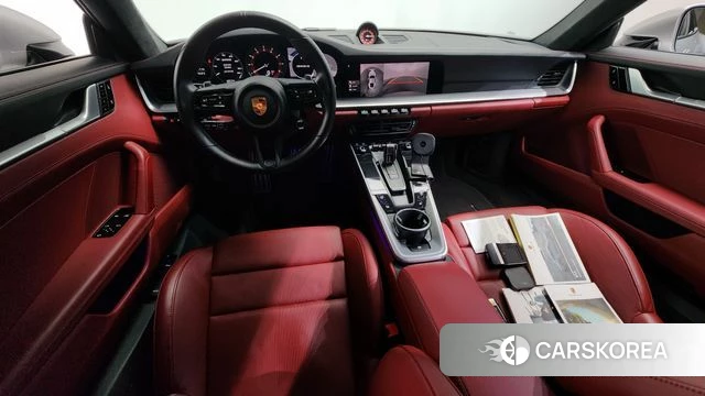 Porsche 911(992) id 3852234 из Кореи 17