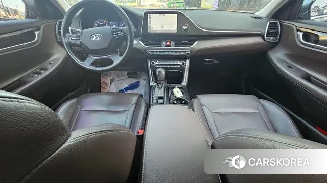 Hyundai Grandeur IG id 3608396 из Кореи 17