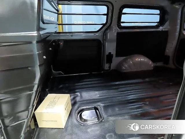 Hyundai The New Grand Starex id 3226485 из Кореи 17