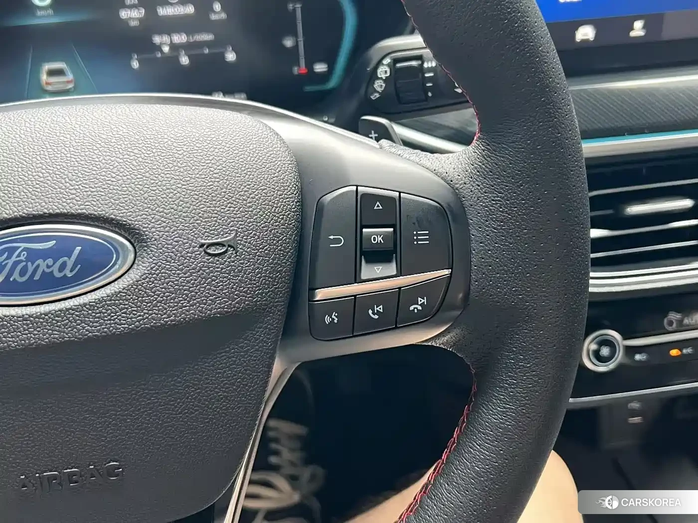 Ford Fox id 4545620 из Китая 25