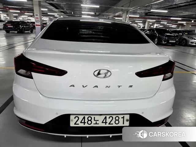 Hyundai The New Avante AD id 3474403 из Кореи 17