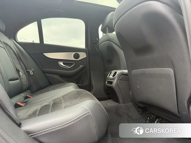 Mercedes-Benz Class C id 4211891 из Китая 16