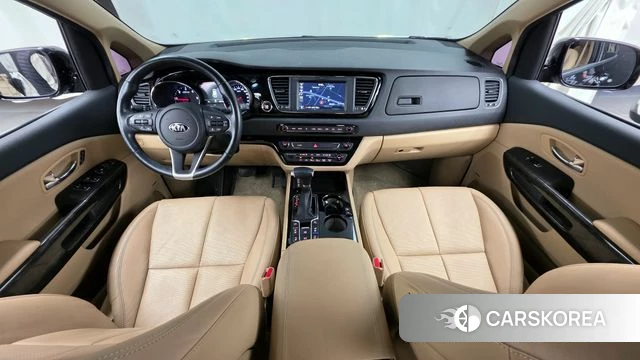 Kia The New Carnival id 3886136 из Кореи 17