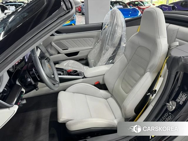 Porsche 911(992) id 4443315 из Кореи 13